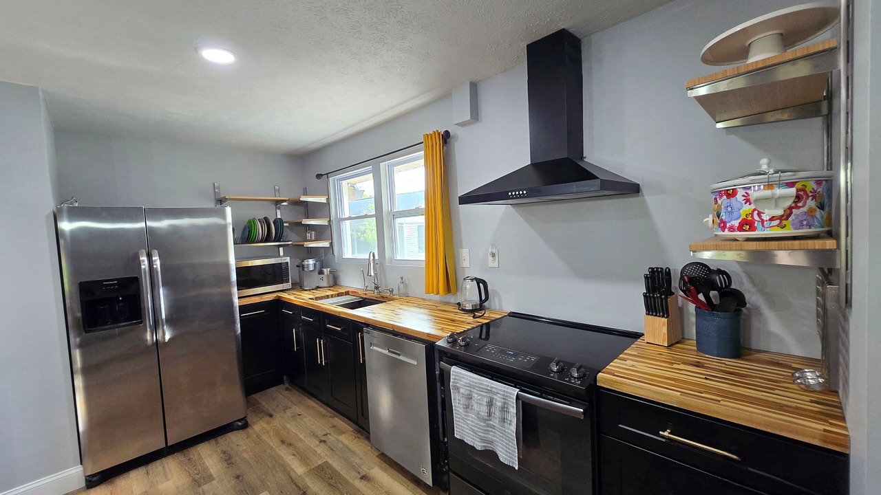 Photo of Kitchen in Oak Ridge