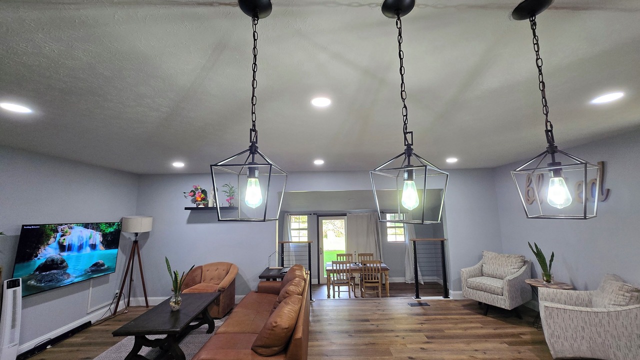 Photo of Livingroom in Oak Ridge
