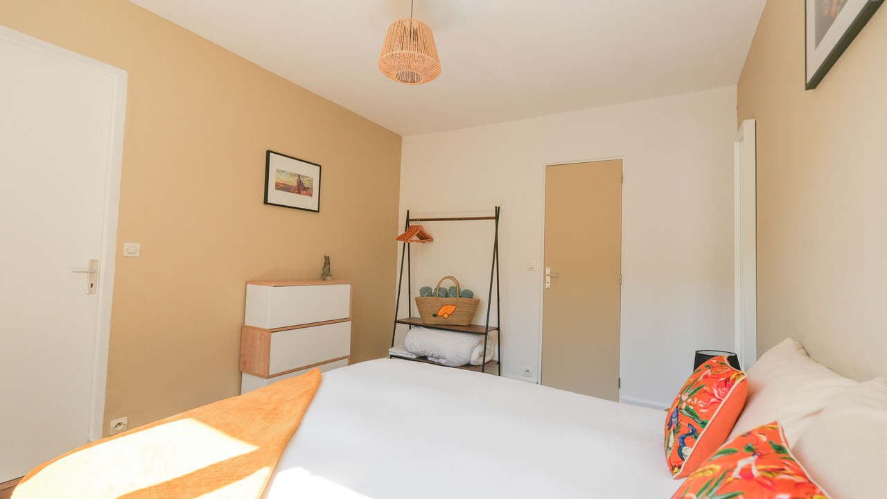 Photo of Bedroom in Airan