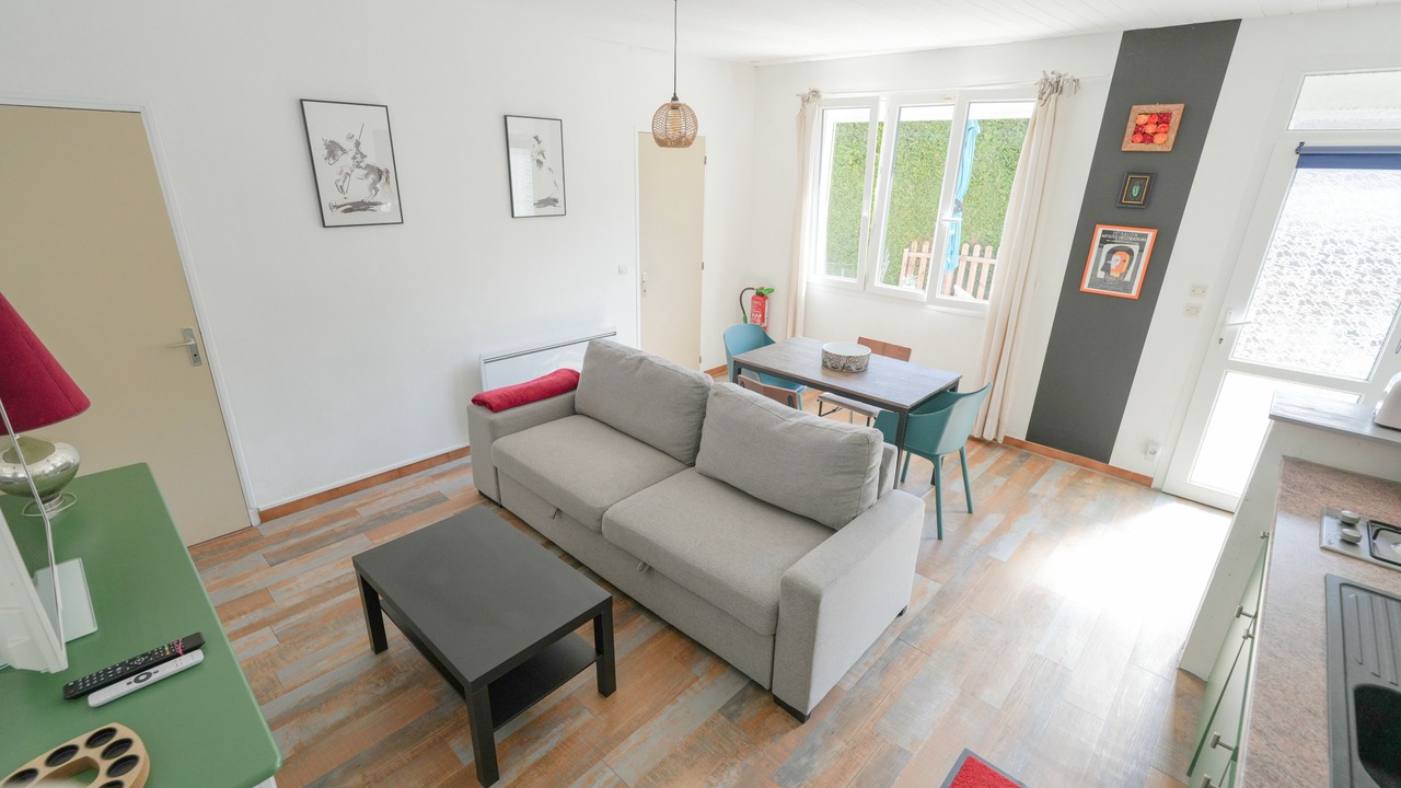 Photo of Livingroom in Airan