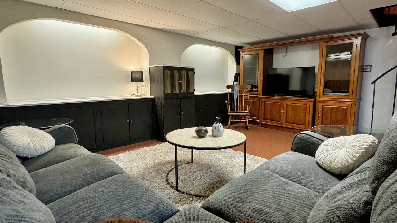 Photo of Livingroom in Lower West Side