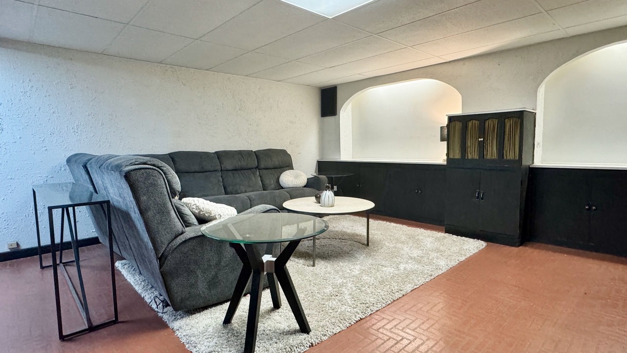 Photo of Livingroom in Lower West Side