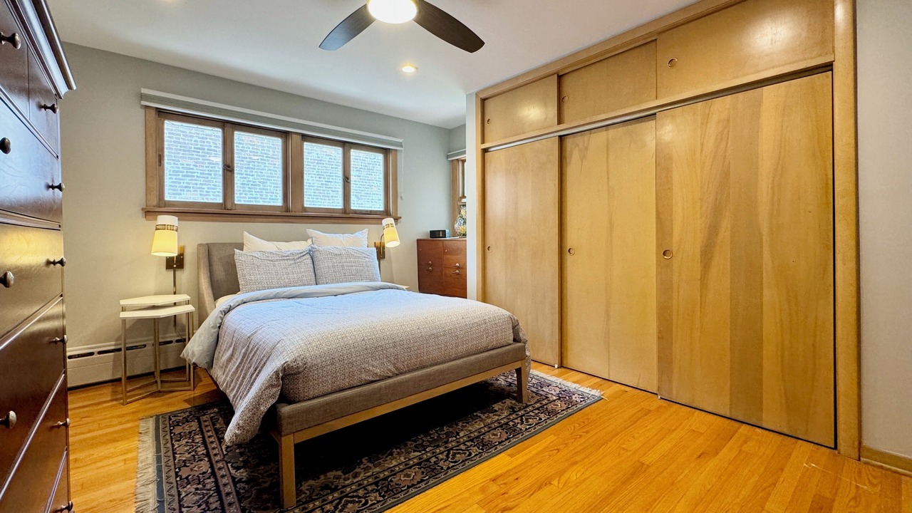 Photo of Bedroom in Lower West Side