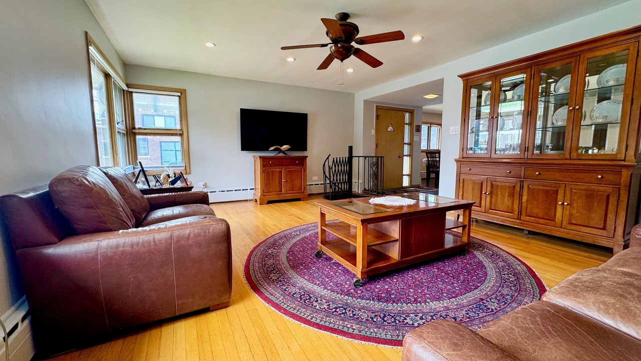 Photo of Livingroom in Lower West Side