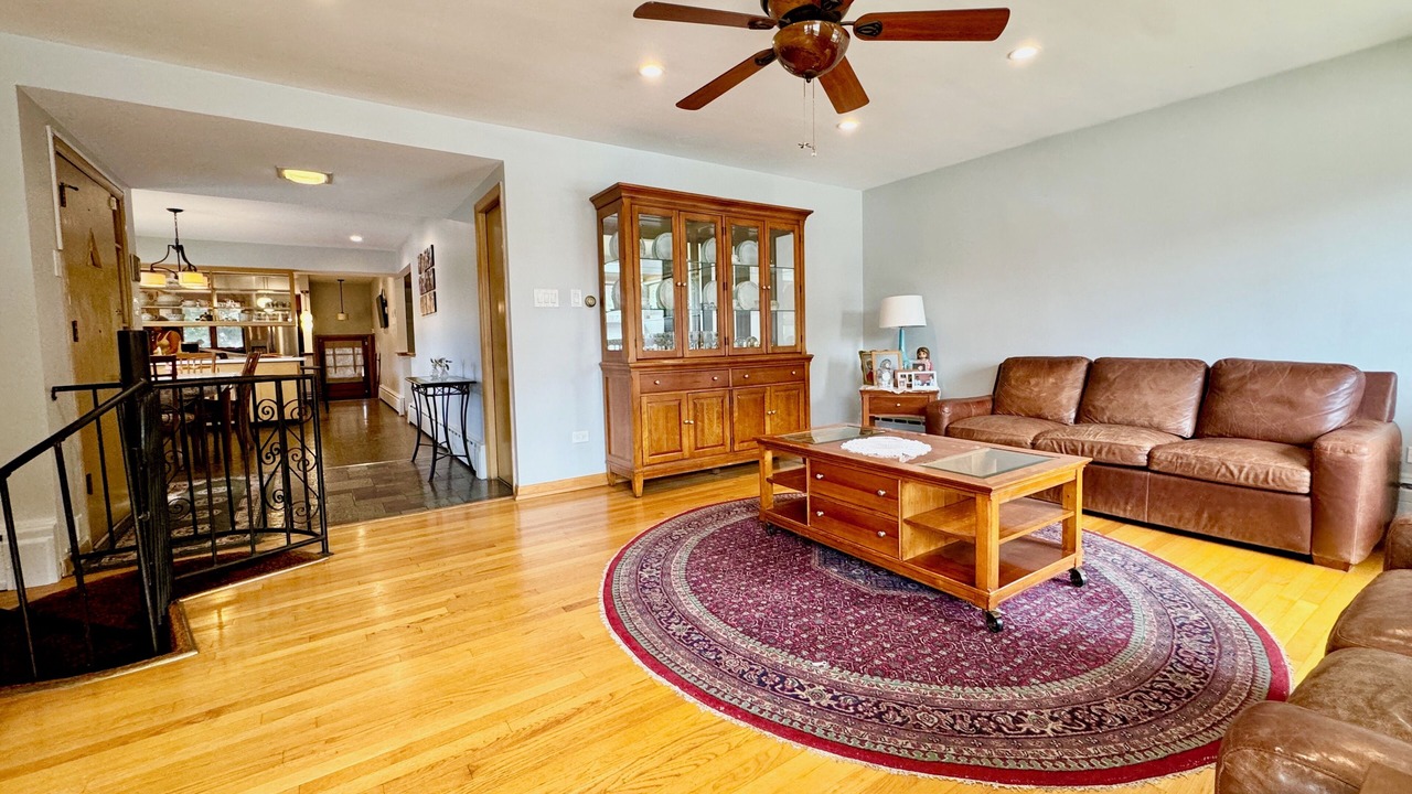 Photo of Livingroom in Lower West Side
