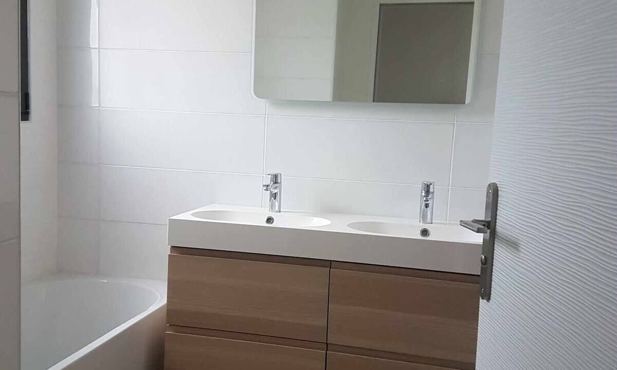Photo of Bathroom in Piolenc