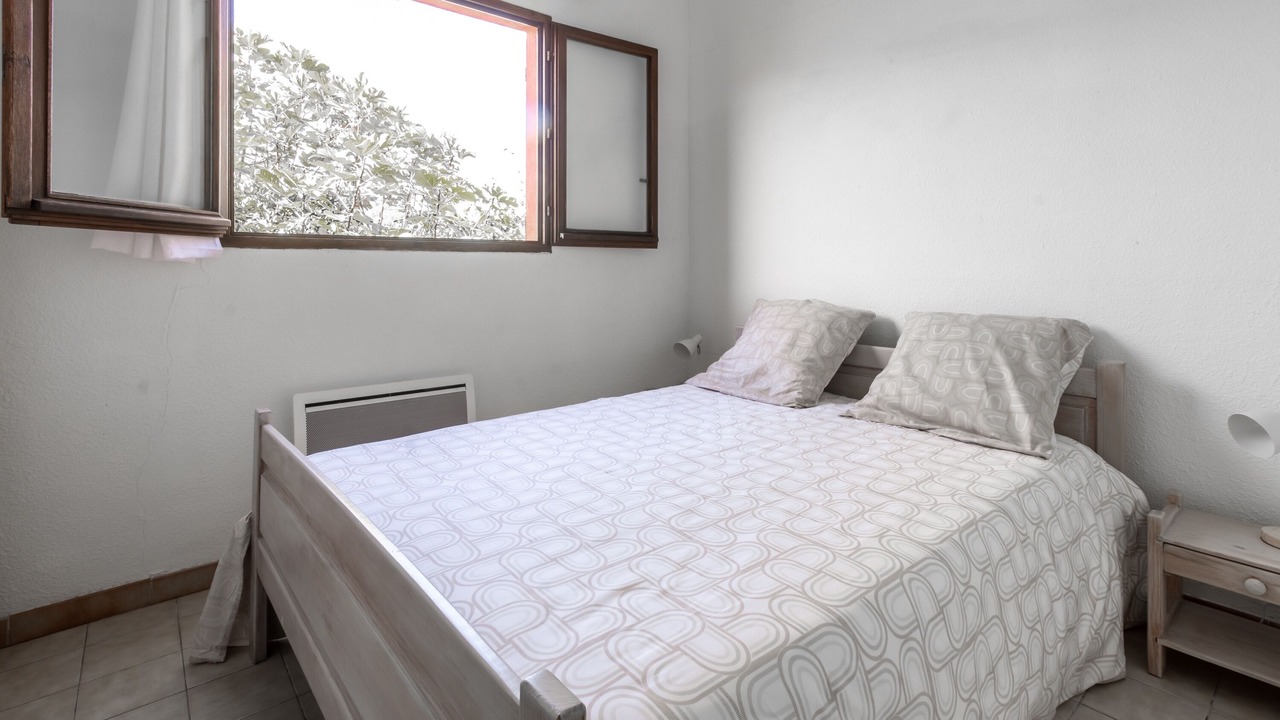 Photo of Bedroom in Quillan