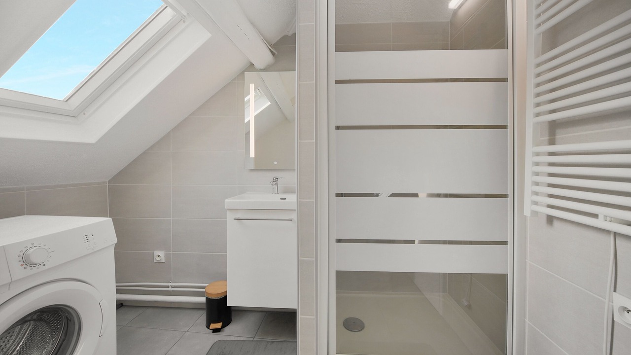 Photo of Bathroom in Caudry