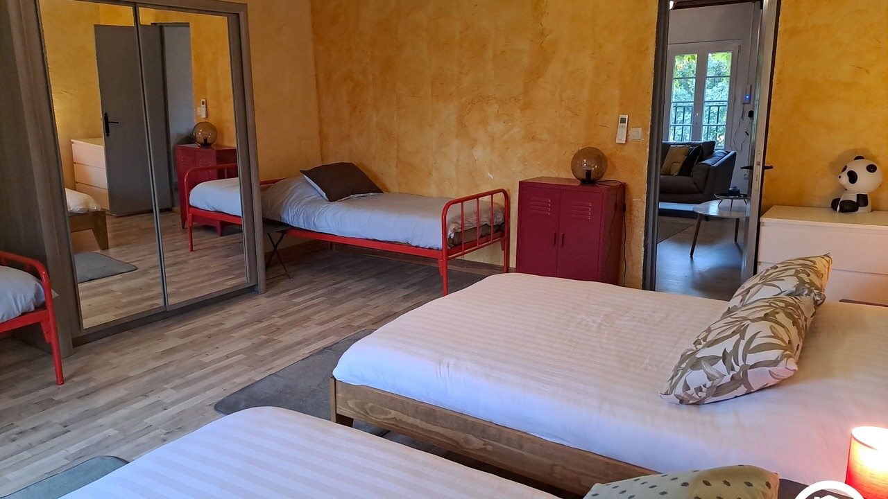 Photo of Bedroom in Graulhet