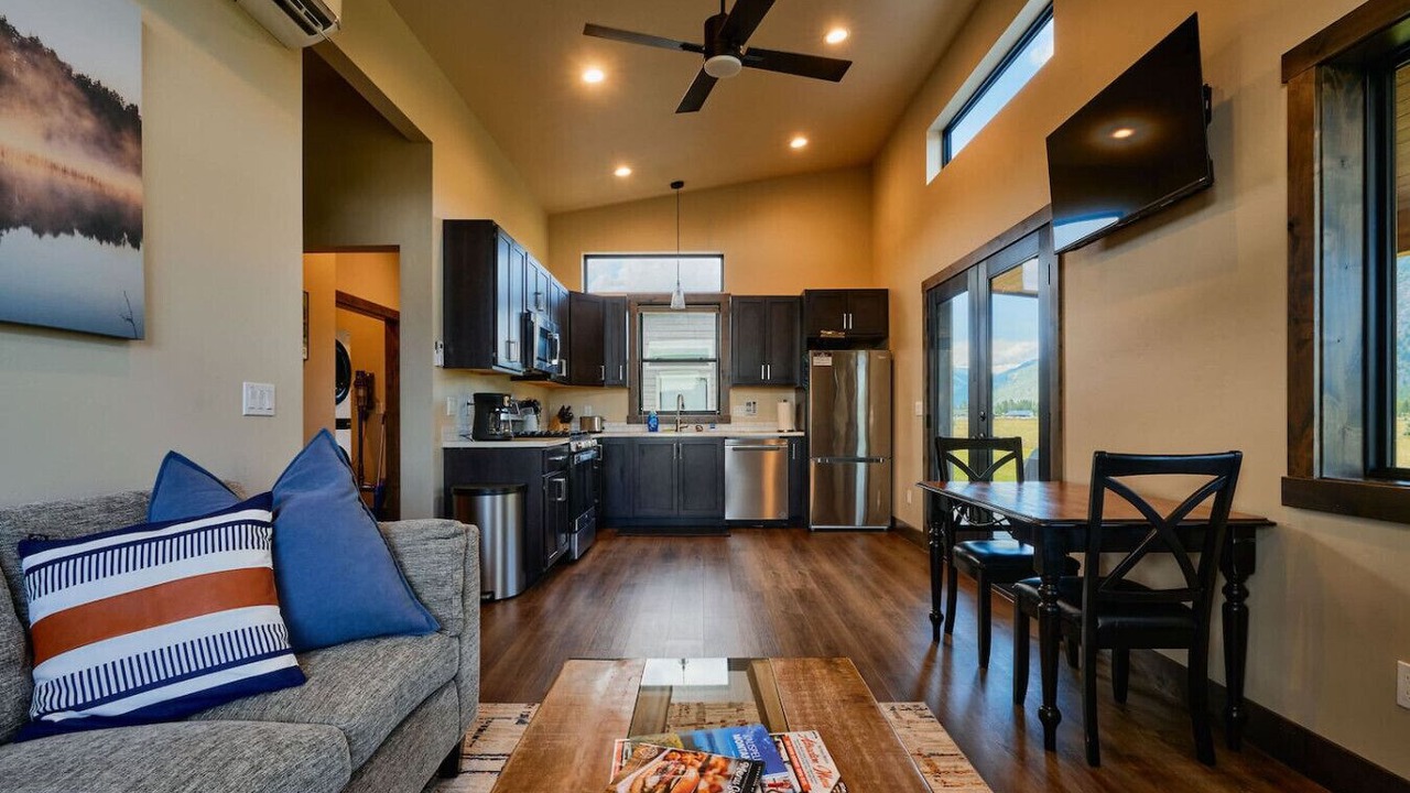 Photo of Livingroom in Columbia Falls