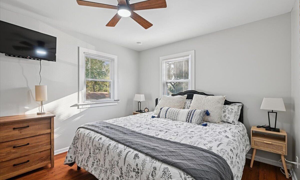 Photo of Bedroom in Leavenworth