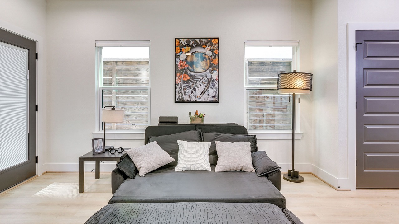 Photo of Livingroom in East Downtown Houston