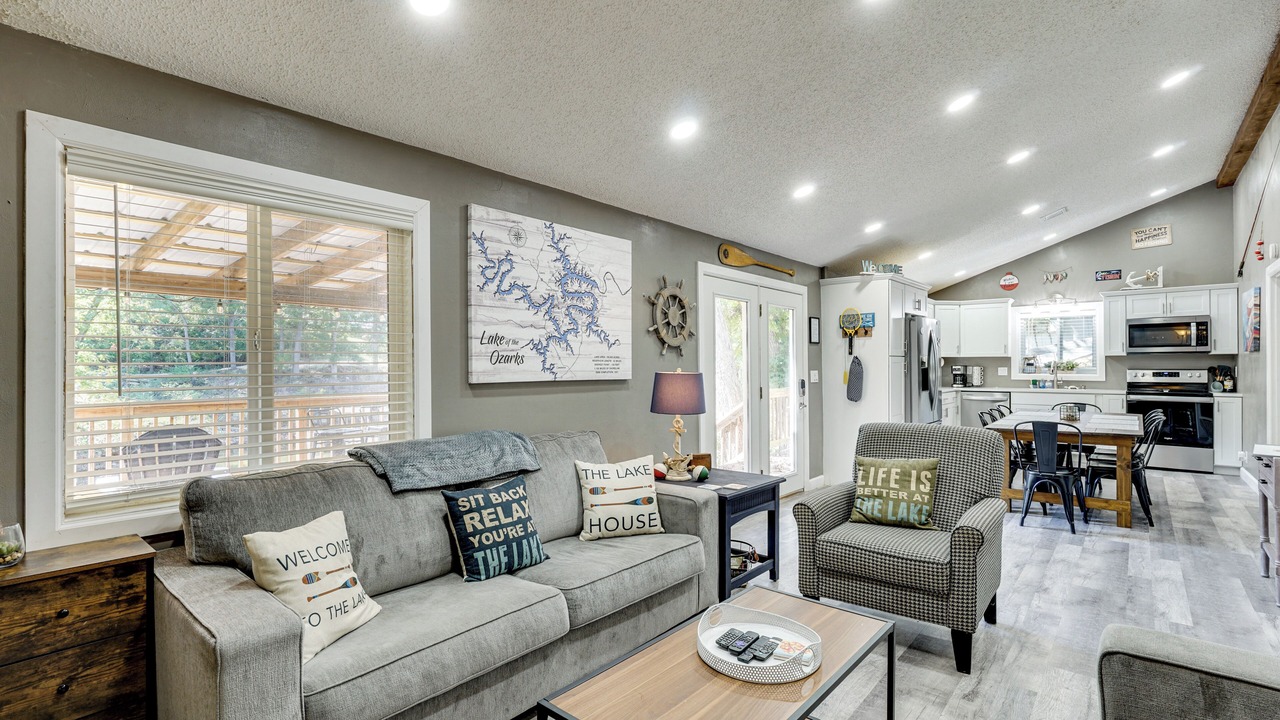 Photo of Livingroom in McColley
