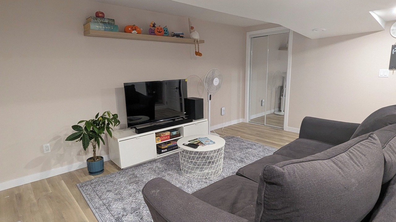 Photo of Livingroom in Halifax County