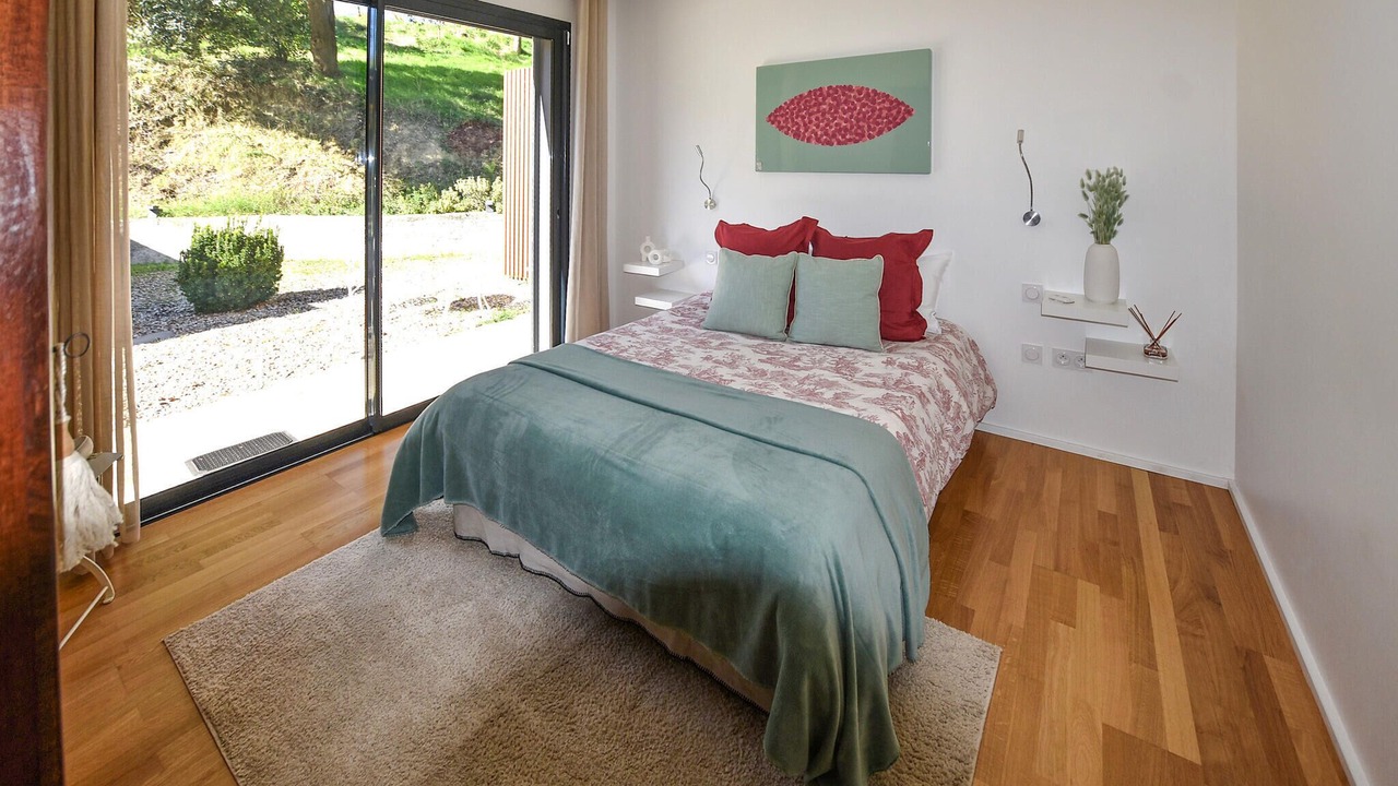 Photo of Others in Allex