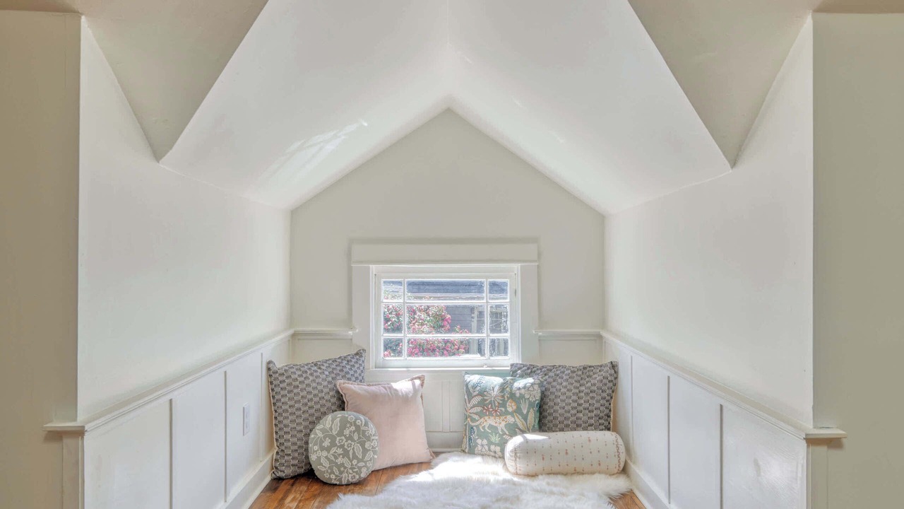 Photo of Others in Overlook