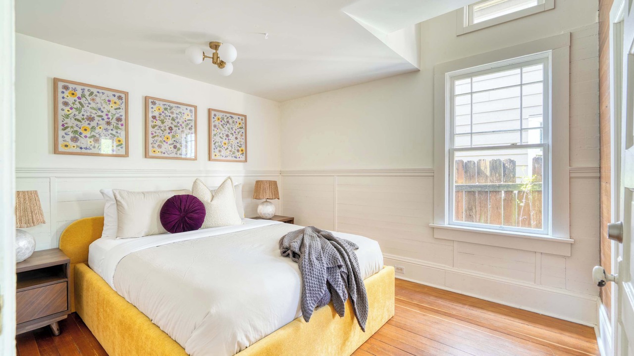 Photo of Bedroom in Overlook