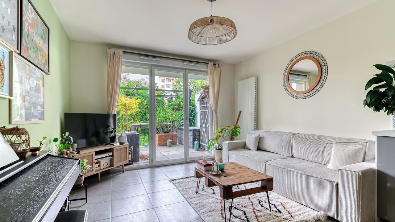 Photo of Livingroom in Croix Luizet