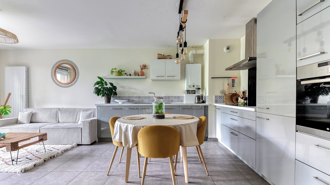 Photo of Kitchen in Croix Luizet