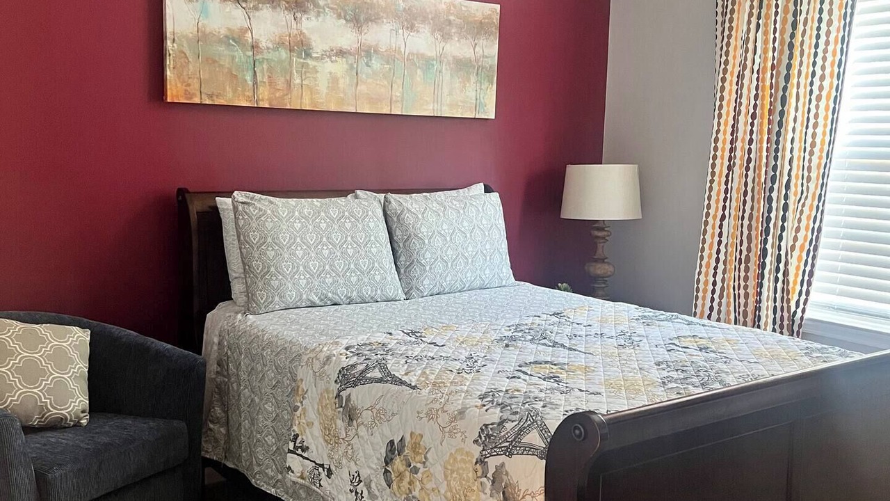 Photo of Bedroom in Reservoir