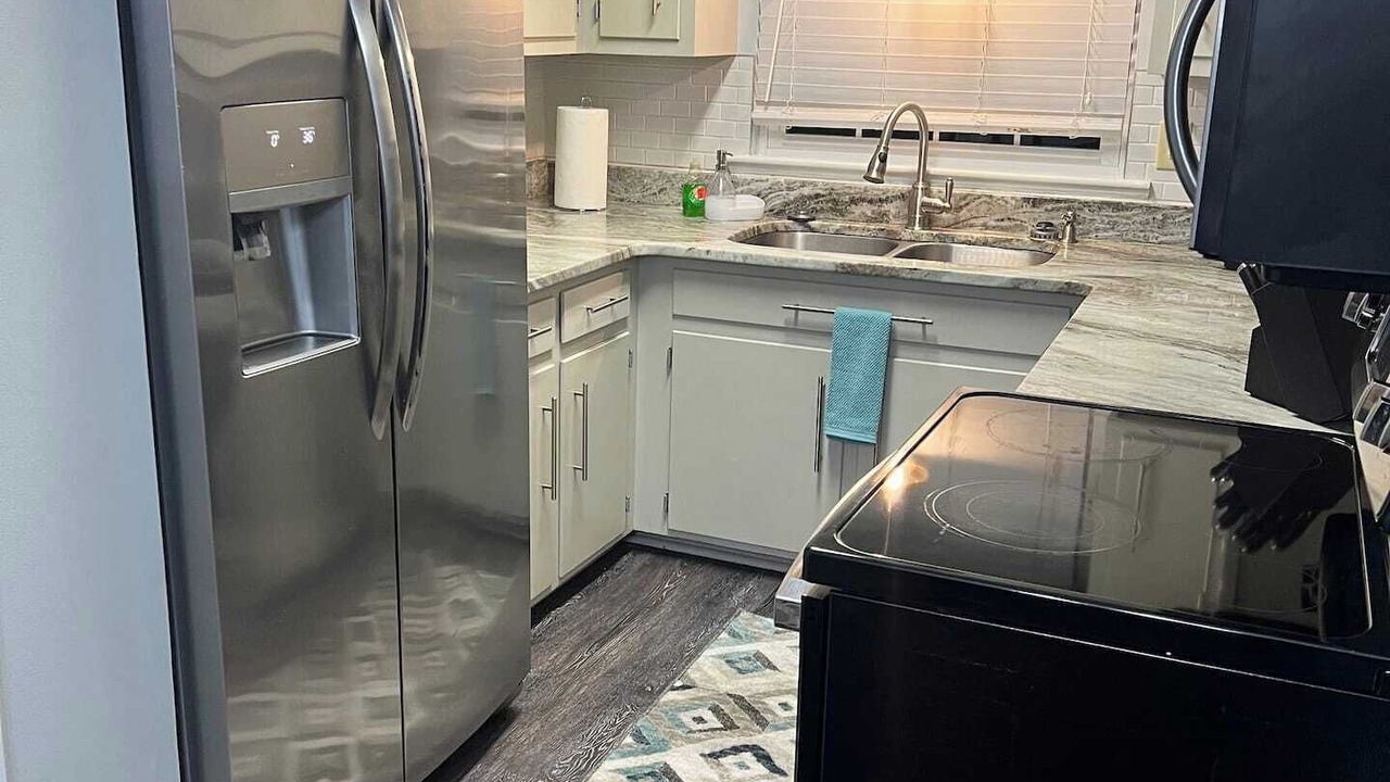 Photo of Kitchen in Buckroe Beach