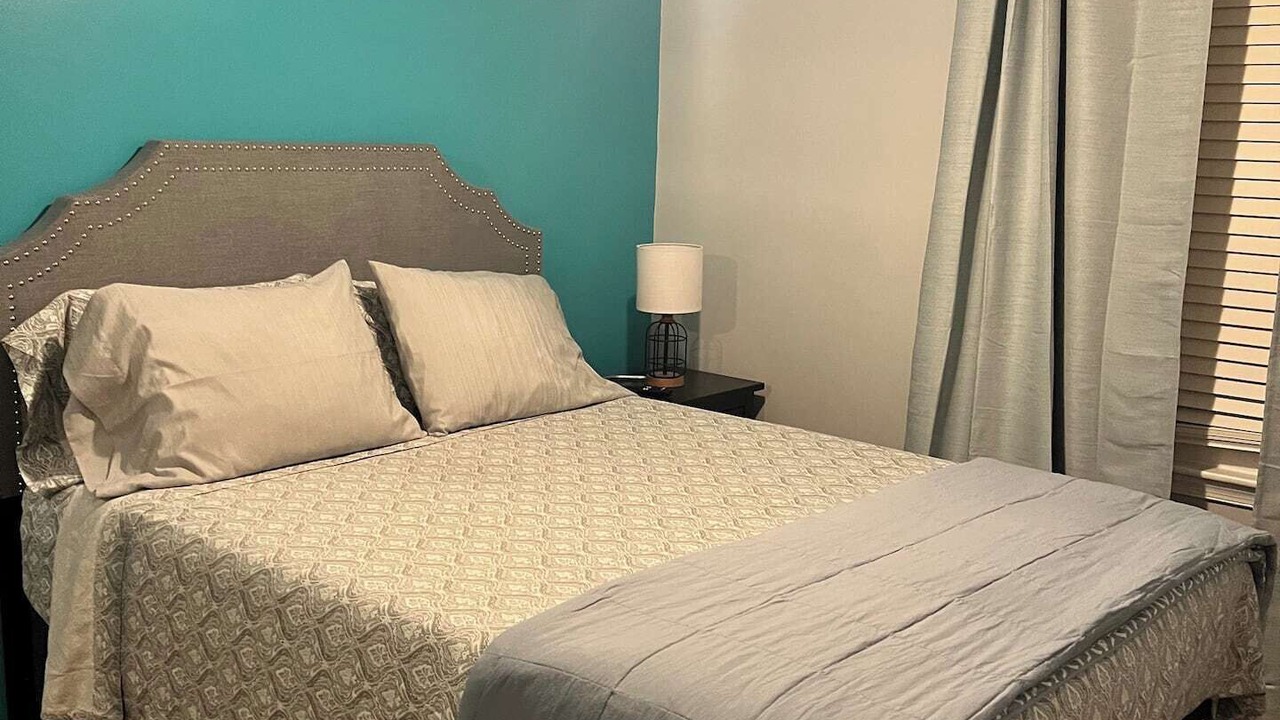 Photo of Bedroom in Buckroe Beach