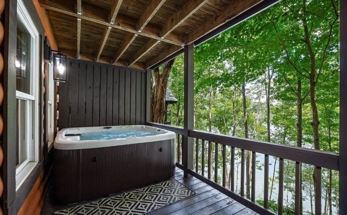 Photo of Bathroom in Allons
