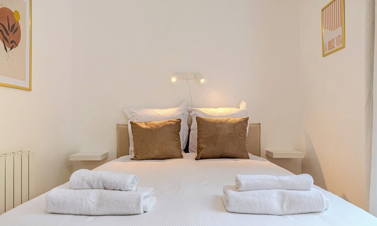 Photo of Bedroom in Saint-Eloi