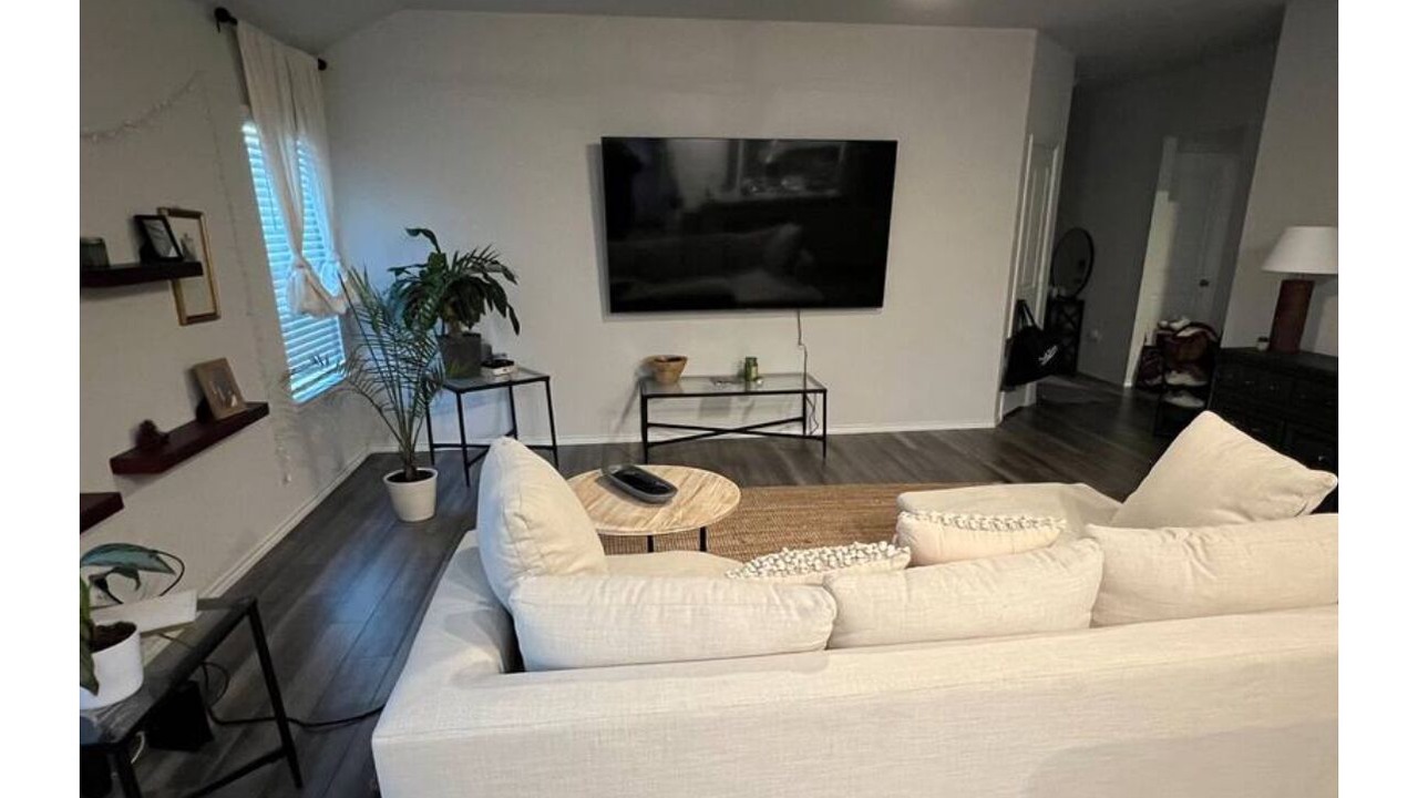 Photo of Livingroom in Taylor