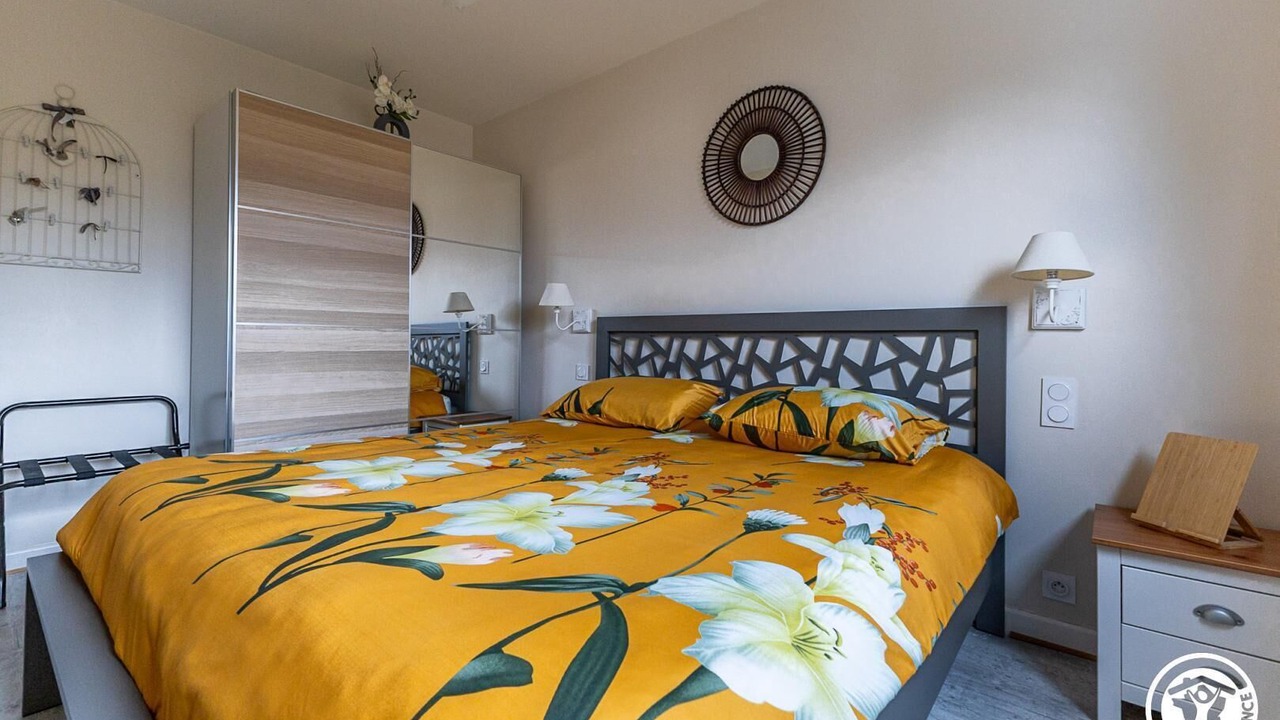 Photo of Bedroom in Murat-le-Quaire