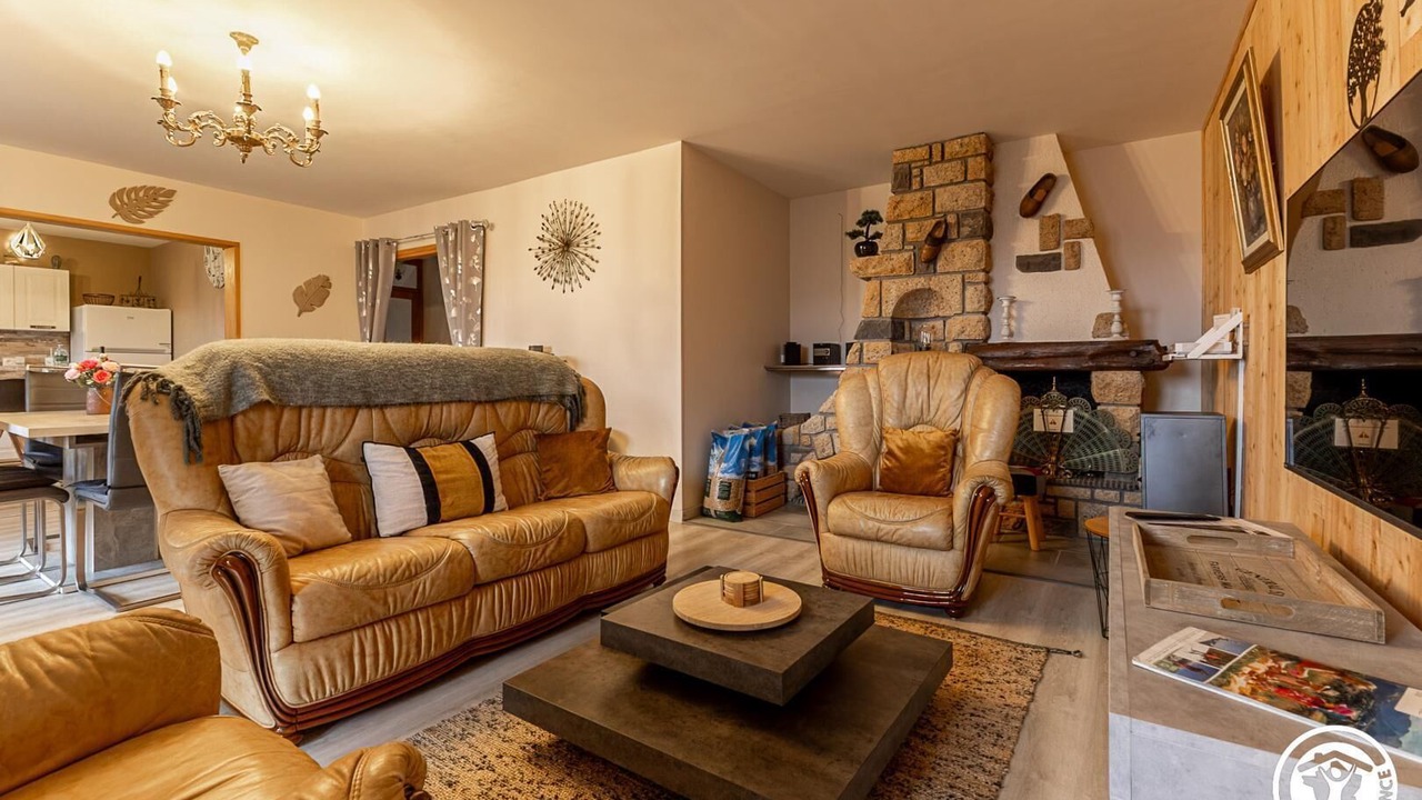 Photo of Livingroom in Murat-le-Quaire