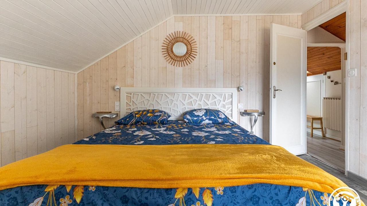 Photo of Bedroom in Murat-le-Quaire