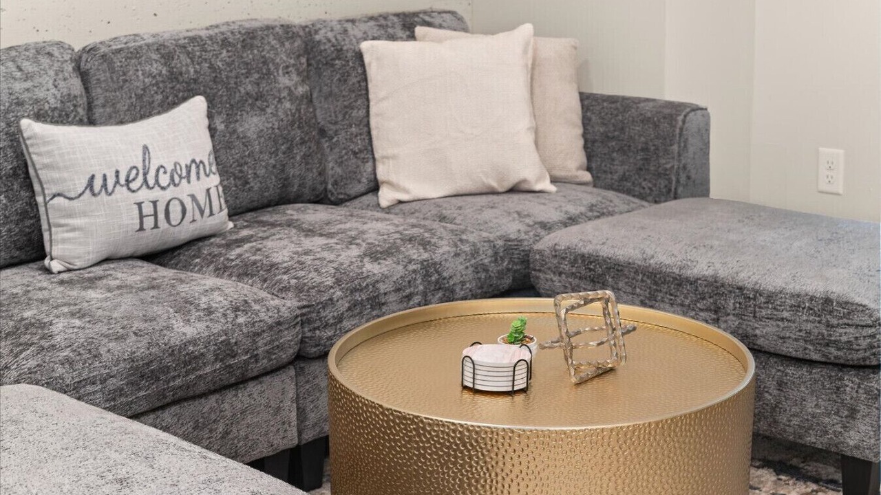 Photo of Others in Cliff - Cannon