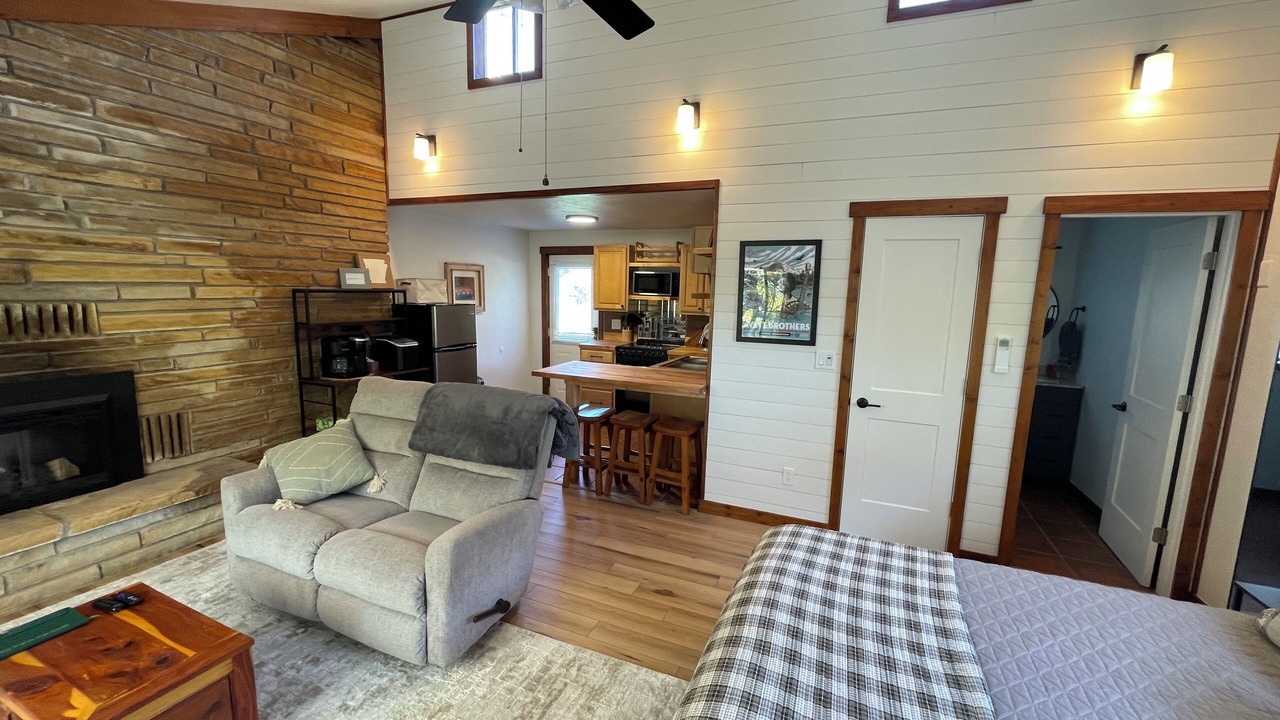 Photo of Bedroom in Gassville