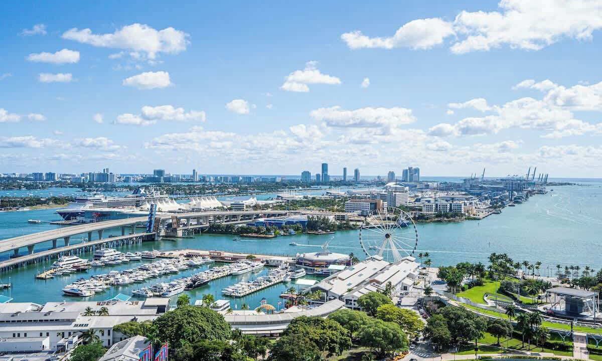 Photo of Others in Downtown Miami