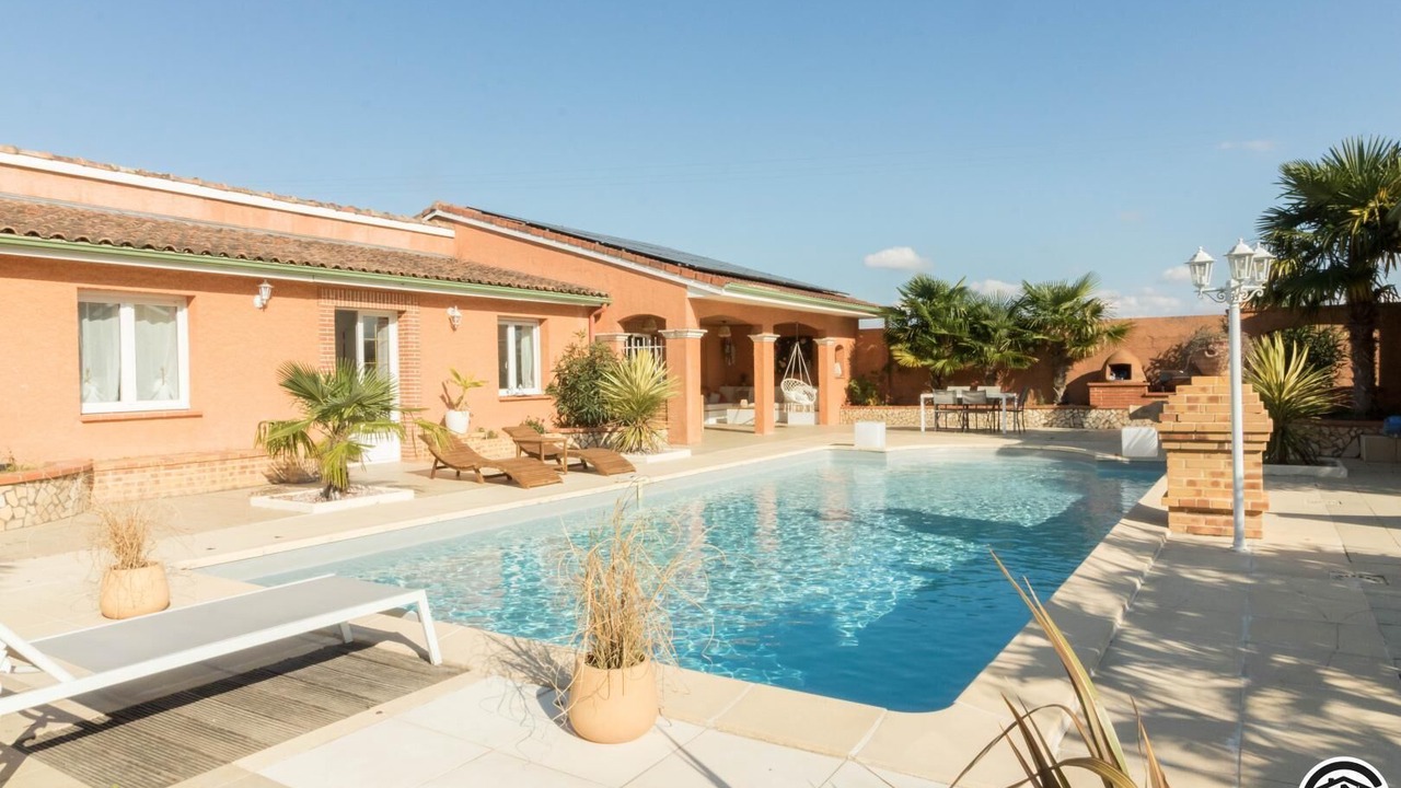 Photo of Outdoor in Calmont