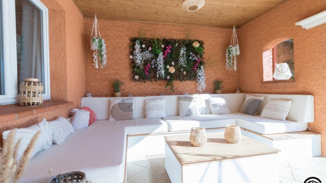 Photo of Others in Calmont