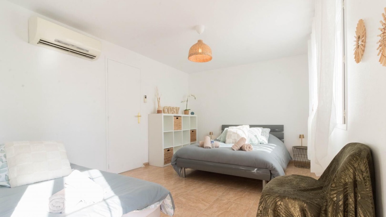 Photo of Bedroom in Calmont