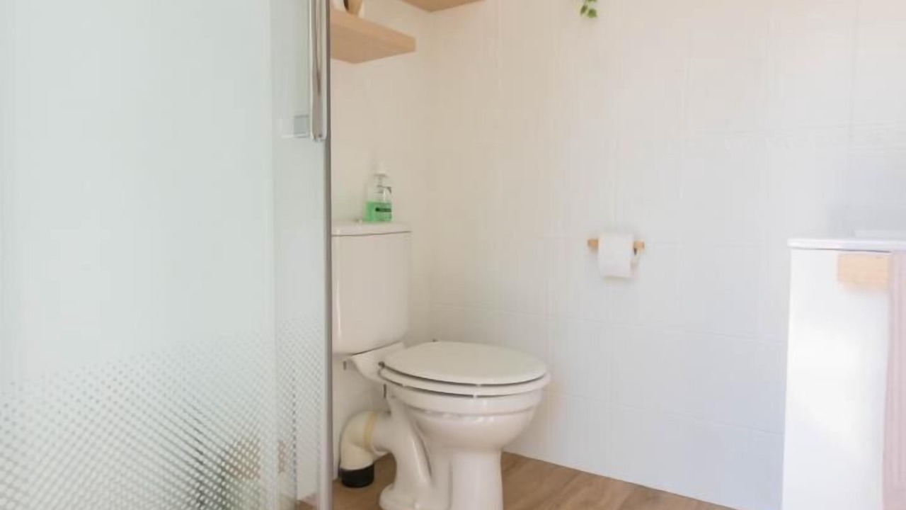 Photo of Bathroom in Calmont