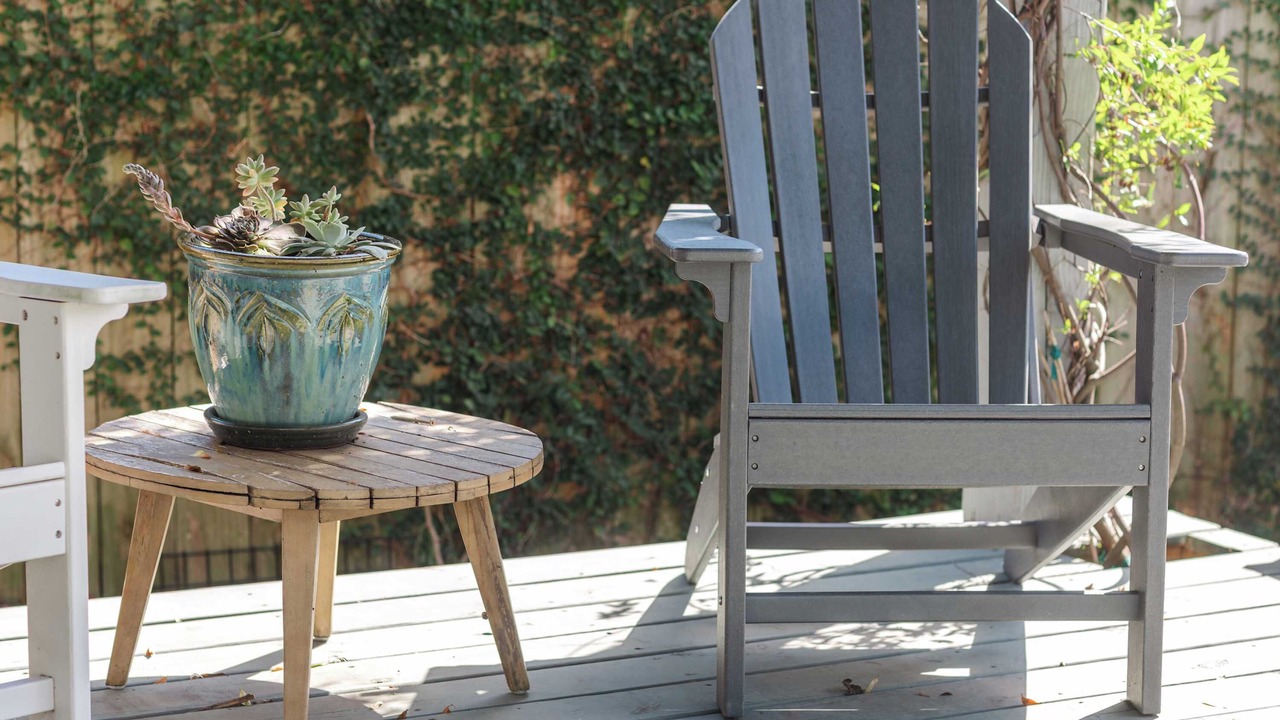 Photo of Patio Balcony in Old East Hill