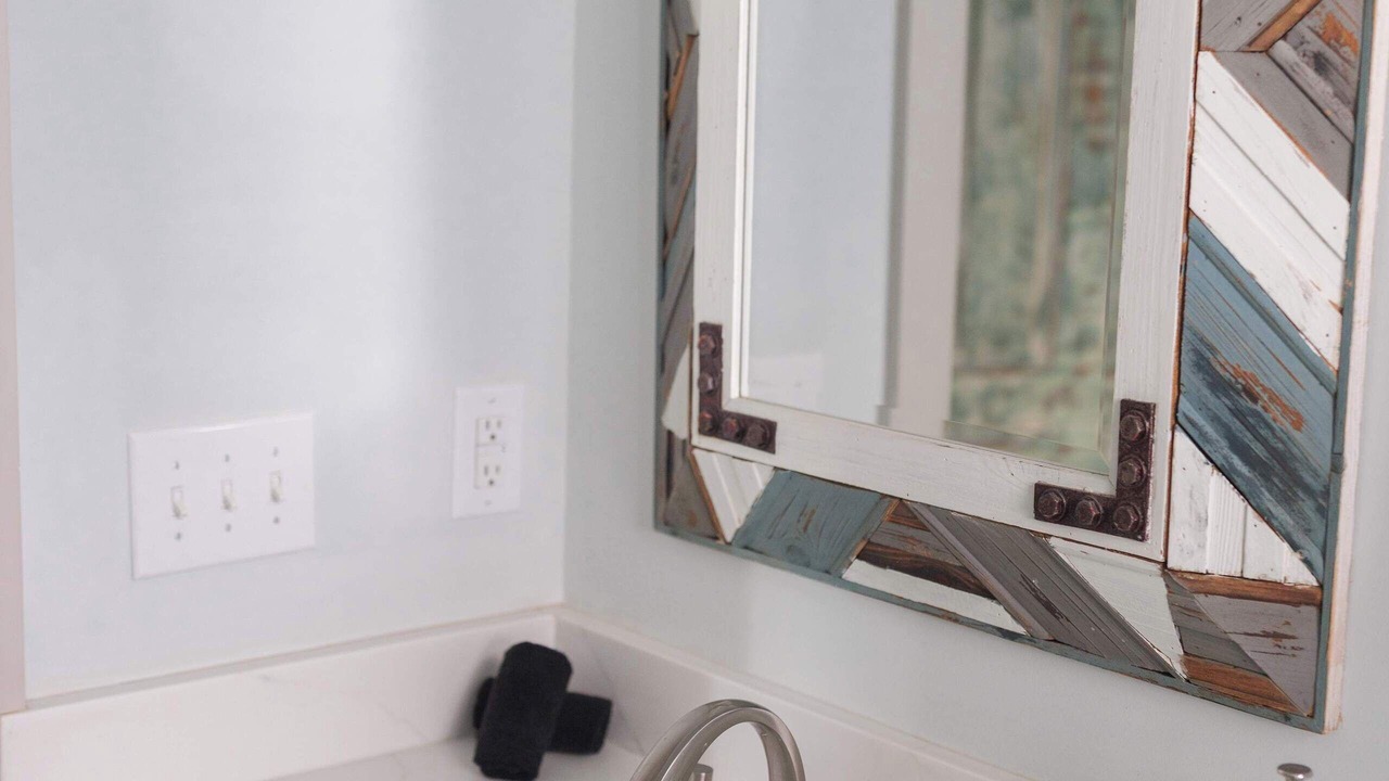 Photo of Bathroom in Old East Hill