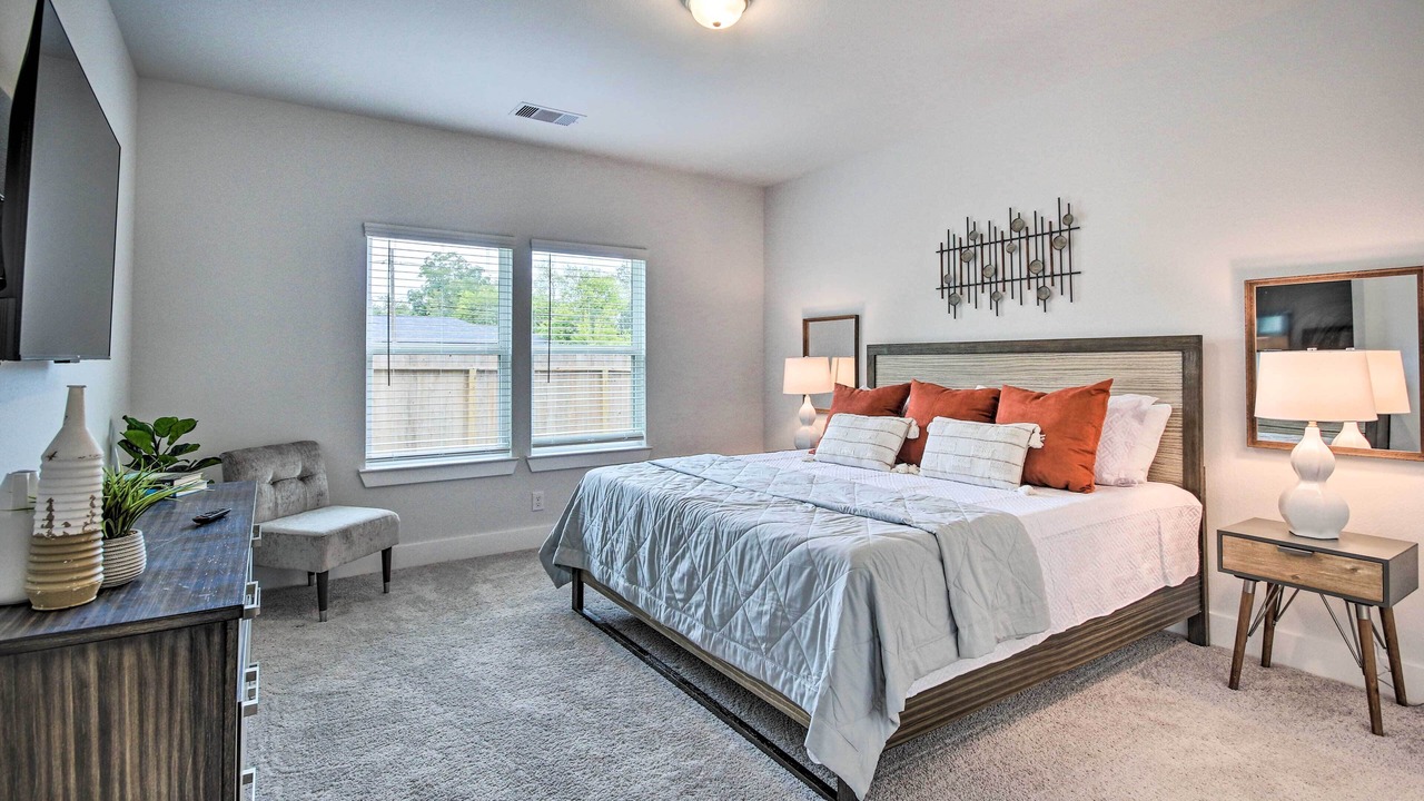 Photo of Bedroom in Southeast Houston