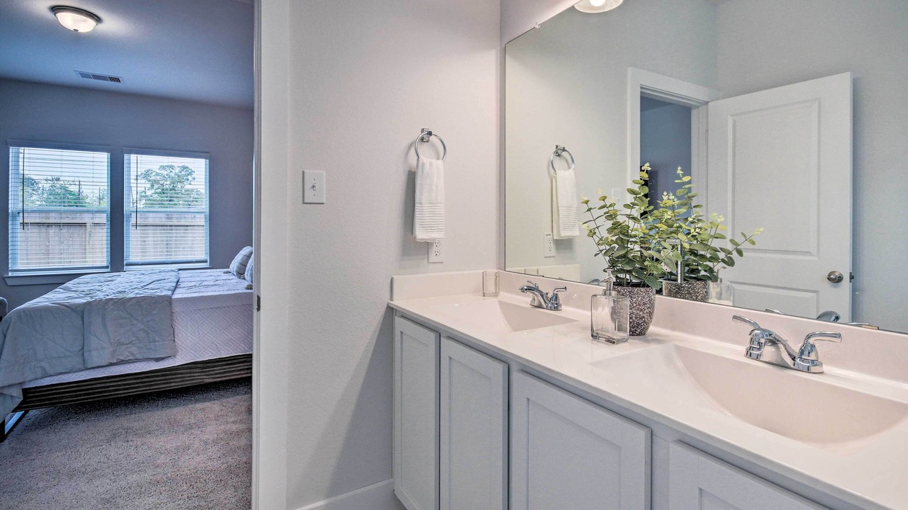 Photo of Bathroom in Southeast Houston