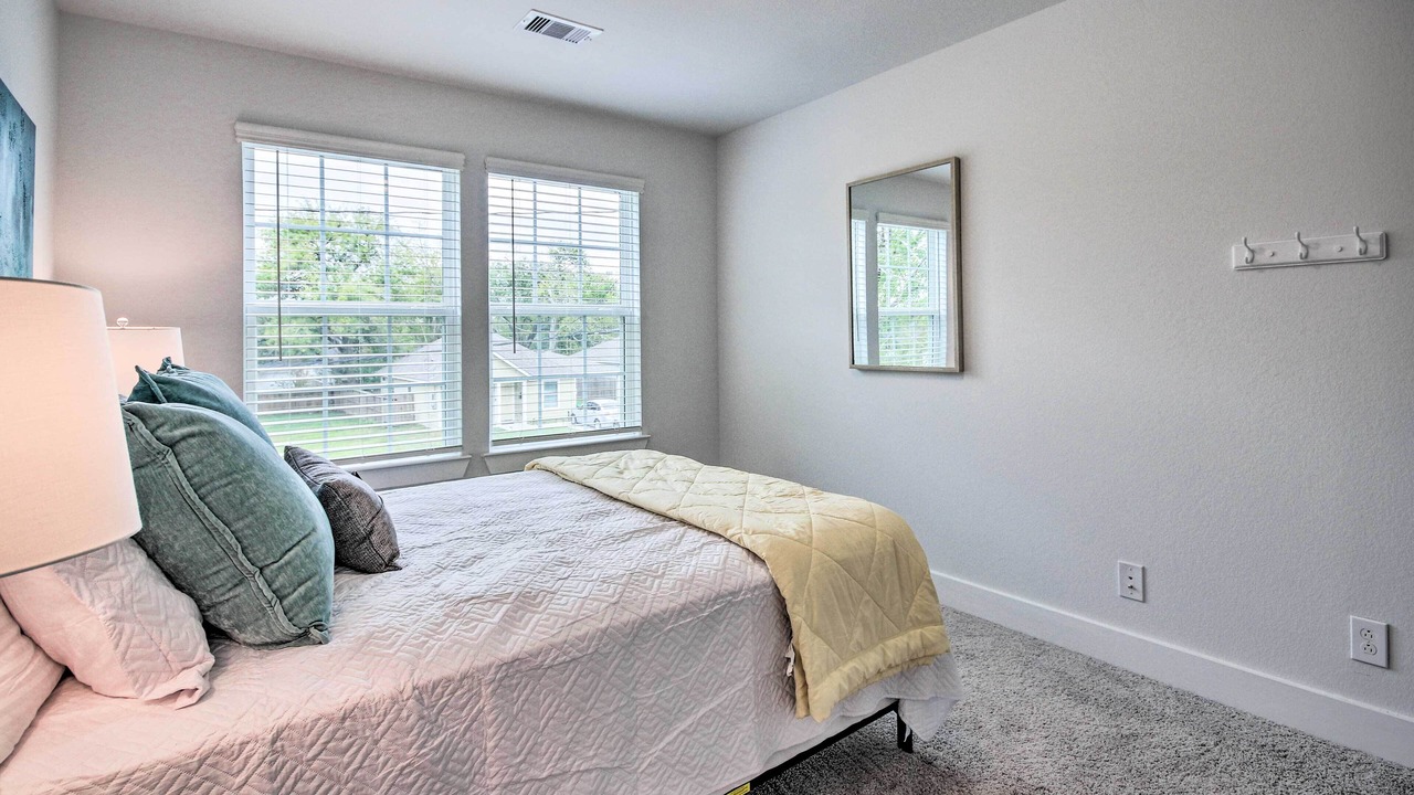 Photo of Bedroom in Southeast Houston
