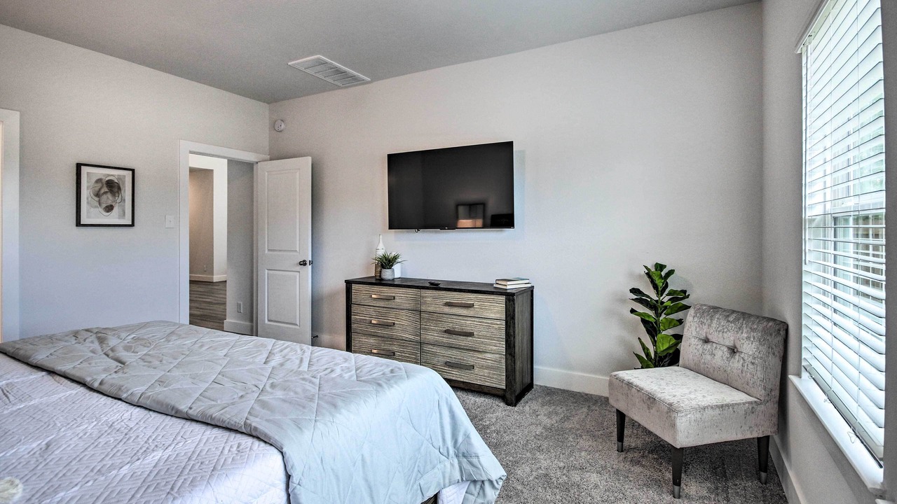 Photo of Bedroom in Southeast Houston