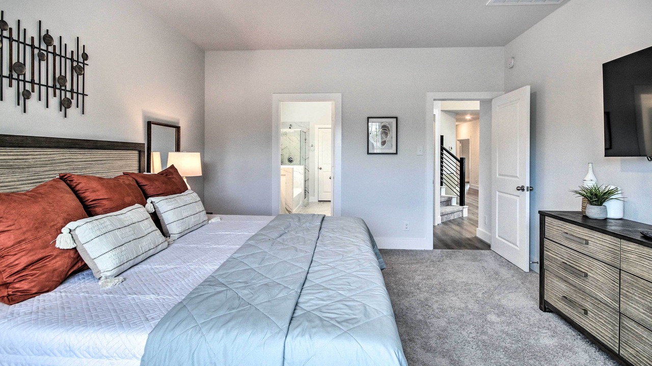Photo of Bedroom in Southeast Houston
