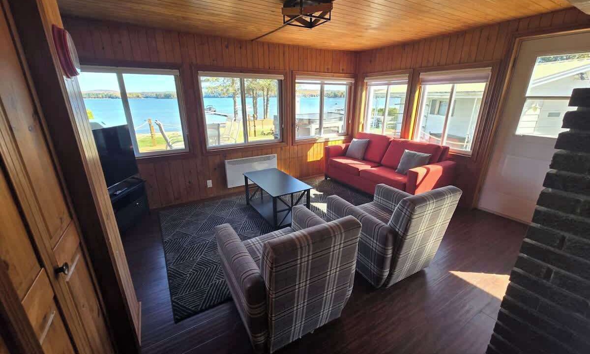 Photo of Livingroom in Lac-Simon