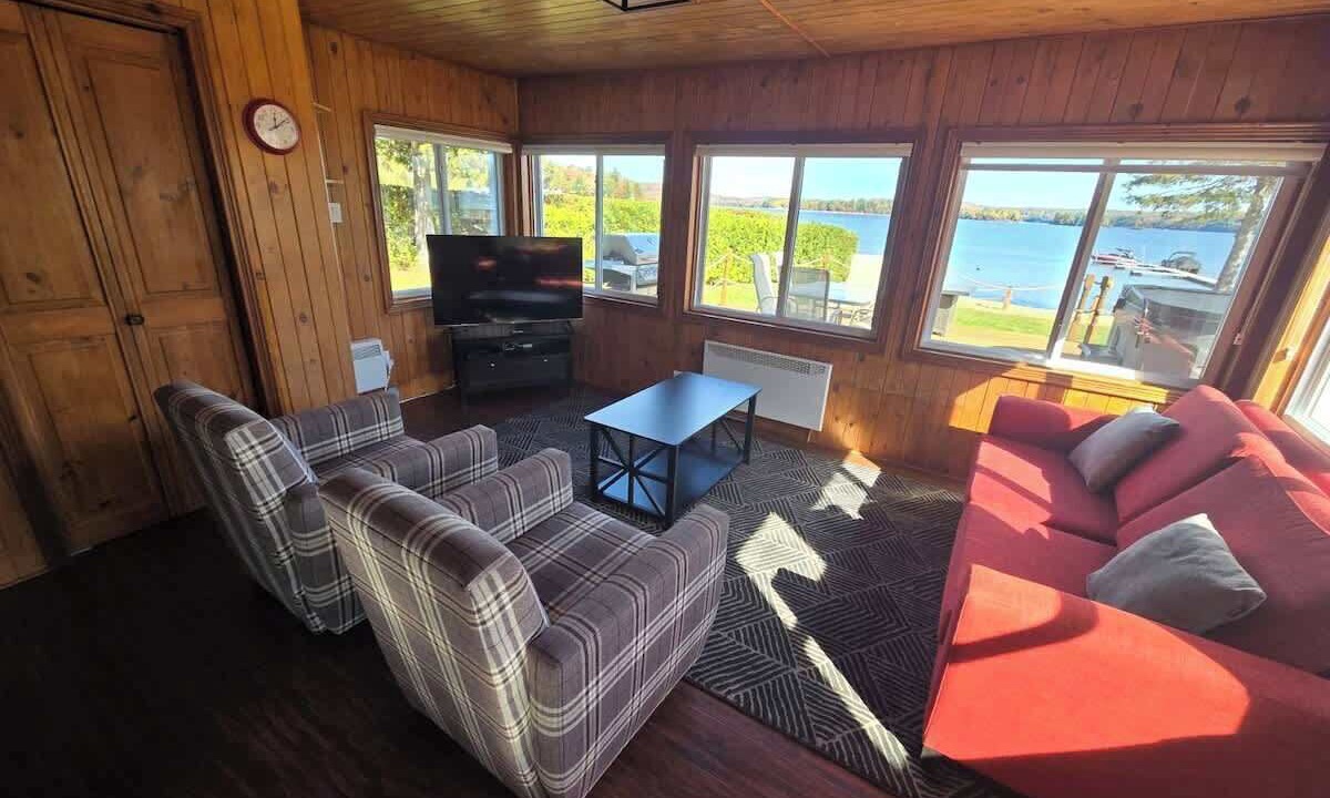 Photo of Livingroom in Lac-Simon