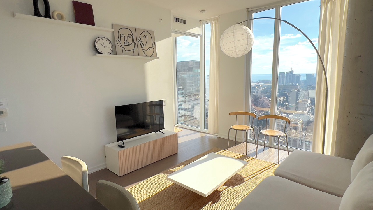 Photo of Livingroom in Wellington Place