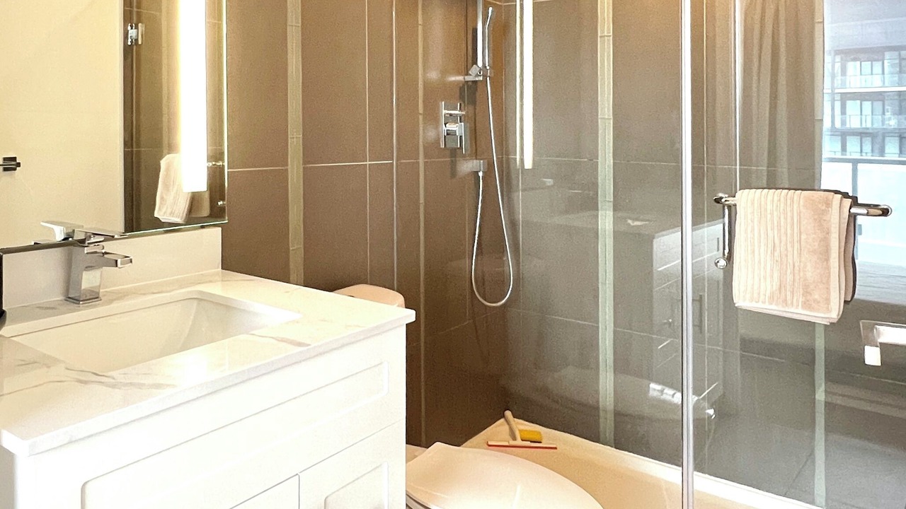 Photo of Bathroom in Wellington Place